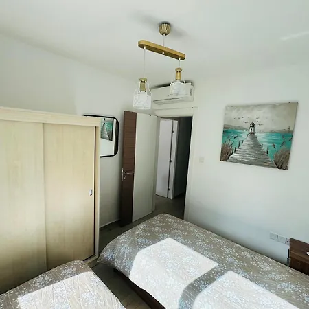 アパート North With Pool Wiew Kyrenia Center キレニア