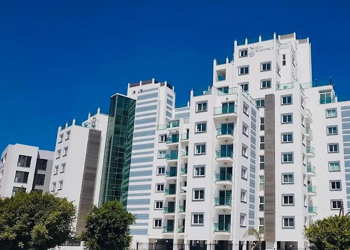 North With Pool Wiew Kyrenia Center アパート